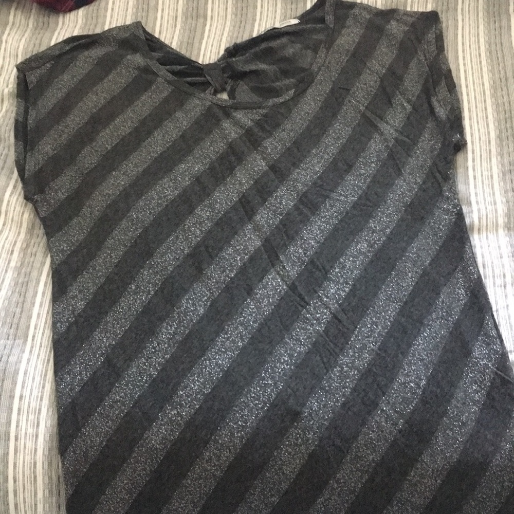 Grey stripped top